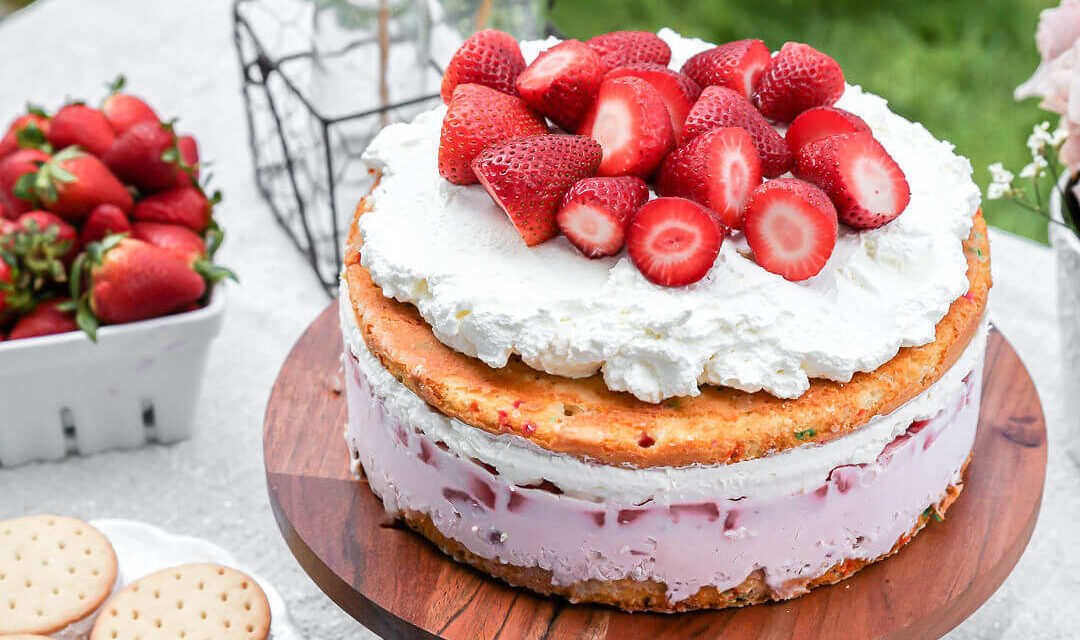 Strawberry Shortcake Ice Cream Cake Recipe